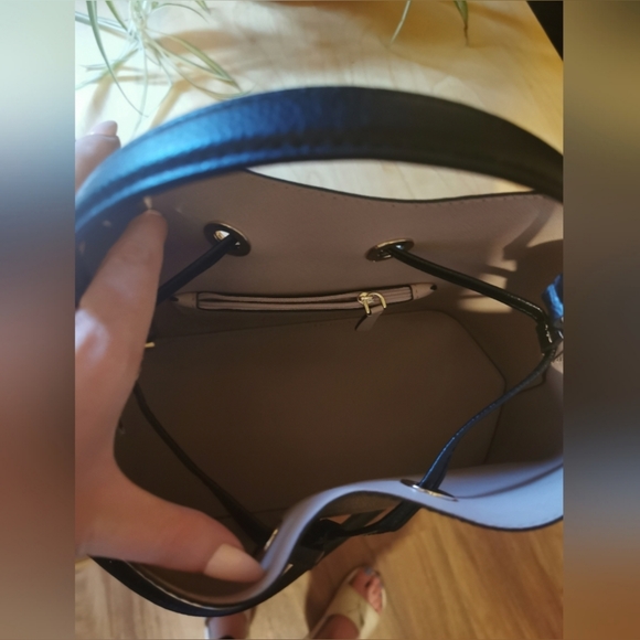 Kate Spade bucket bag - Picture 2 of 3